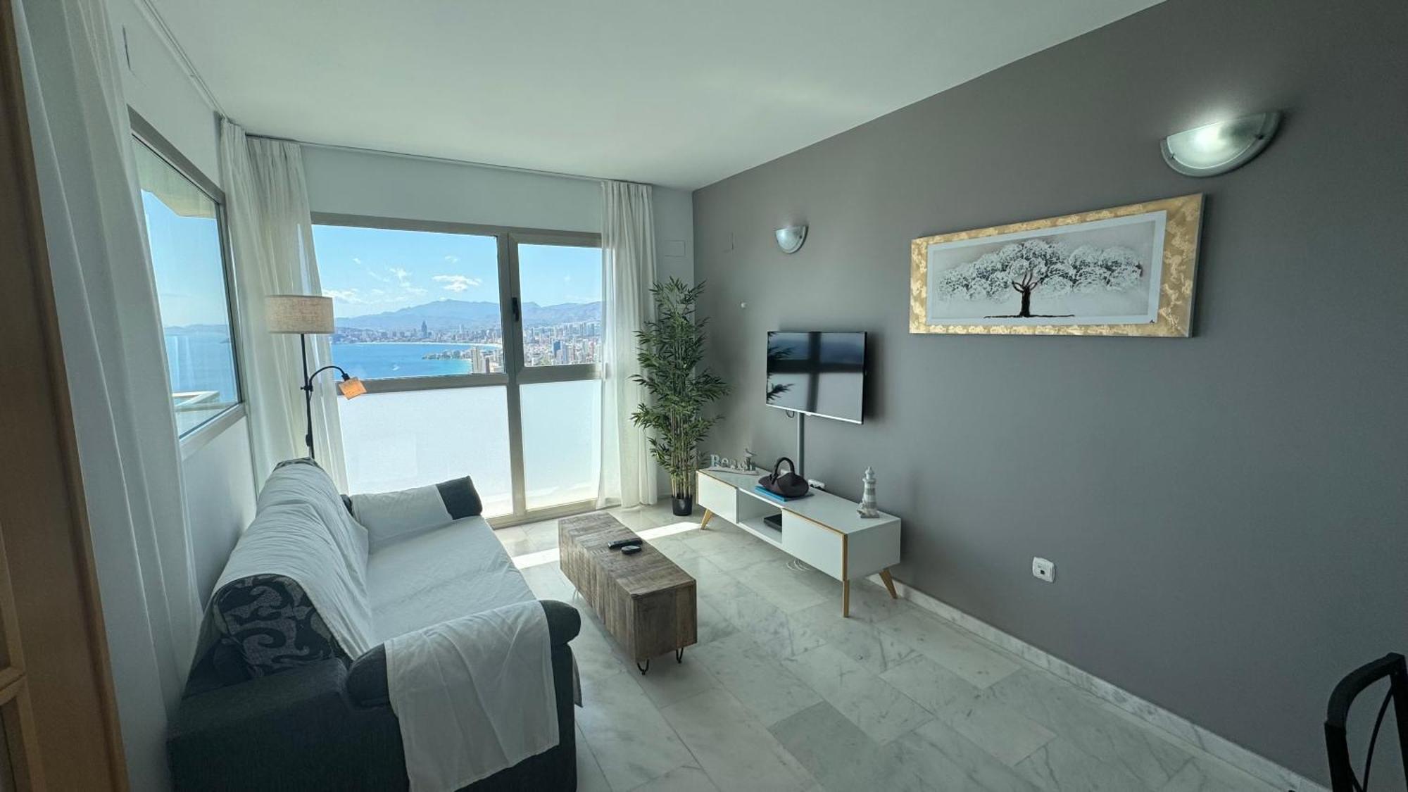 2-Bedroom Apartment With Sea Views Benidorm Zewnętrze zdjęcie