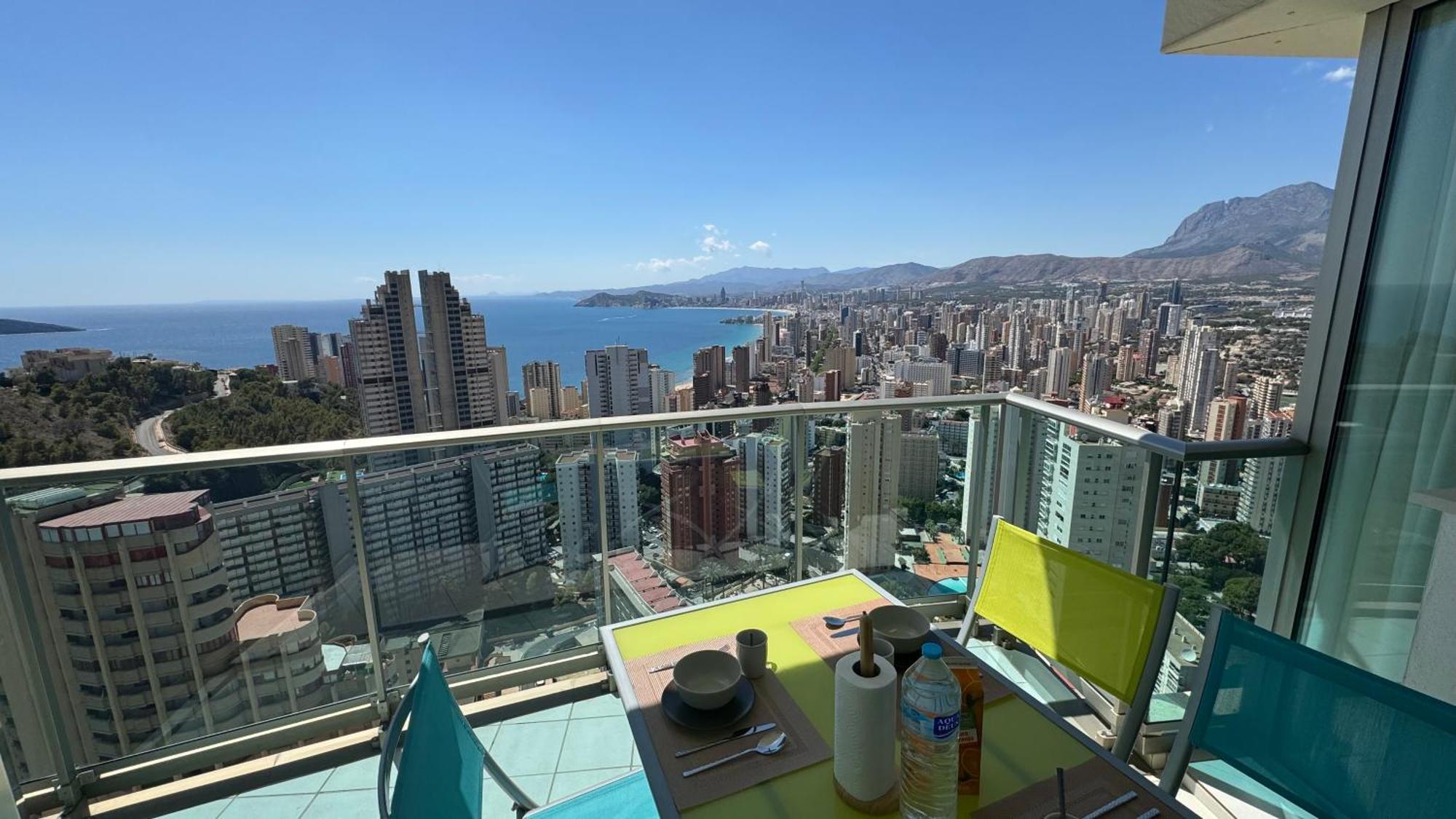 2-Bedroom Apartment With Sea Views Benidorm Zewnętrze zdjęcie